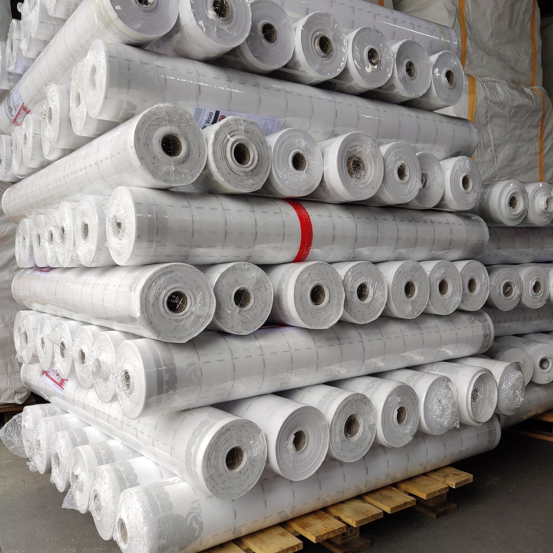 年底现货促销pe隔汽膜 防潮膜 阻止水蒸气进入保温层形成冷凝