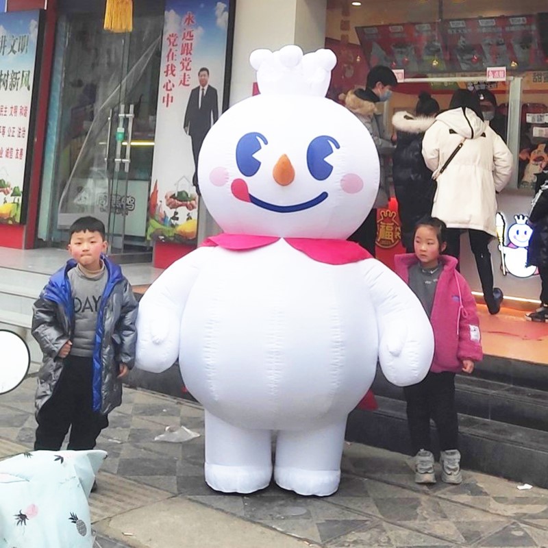充气雪王蜜雪冰城吉祥物开业活动广告宣传行走人偶卡通拱门气模型