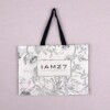 customized Imprint White card reticule Shopping bag three-dimensional Scrub gift clothing packing paper bag Customized Kraft paper customized Imprint White card reticule Shopping bag three-dimensional Scrub gift clothing packing paper bag Customized Kraft paper