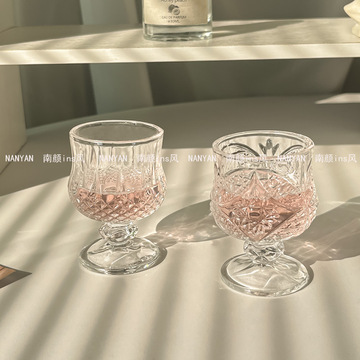 创意复古刻花玻璃杯迷你果酒杯精致高脚甜酒杯高颜值小酒杯一口杯