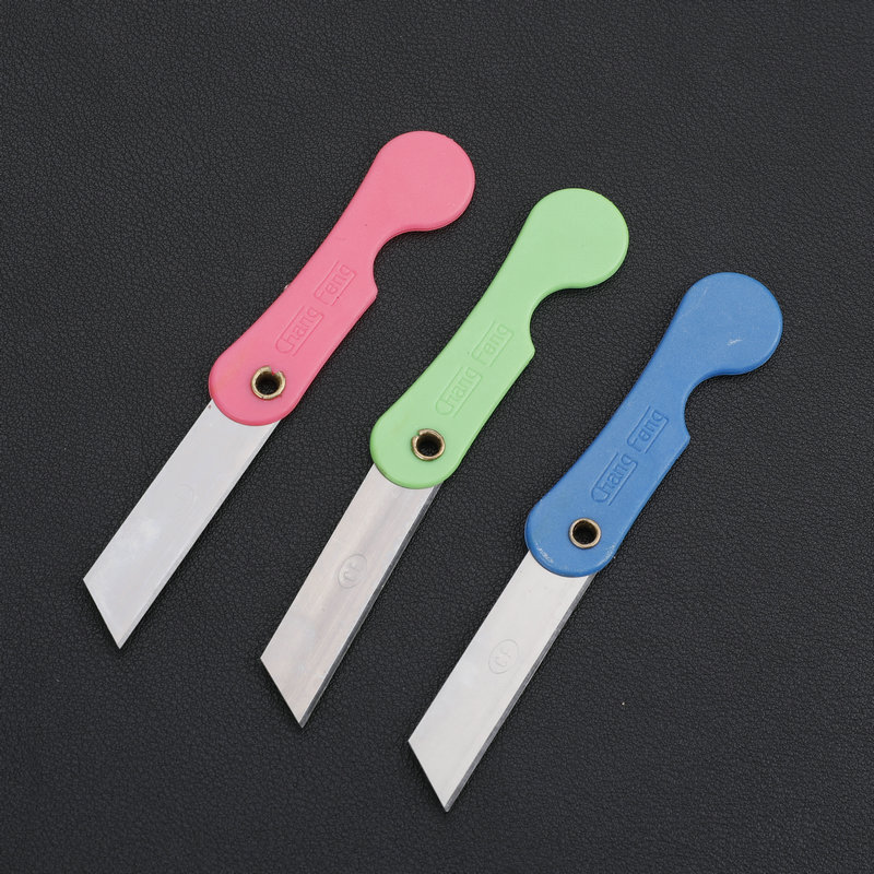 Factory Wholesale Student Pencil Knife Folding Paper Cutter Express Unpacking Plastic Small Knife Plastic Film Art Knife