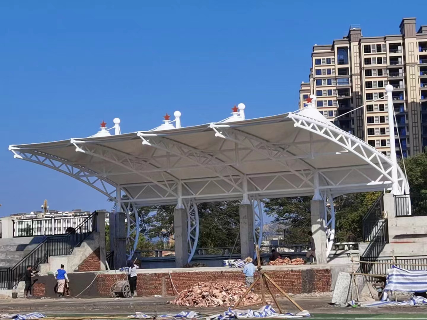 景观膜结构雨篷水上乐园游泳池遮阳棚户外体育网球场钢构张拉膜篷