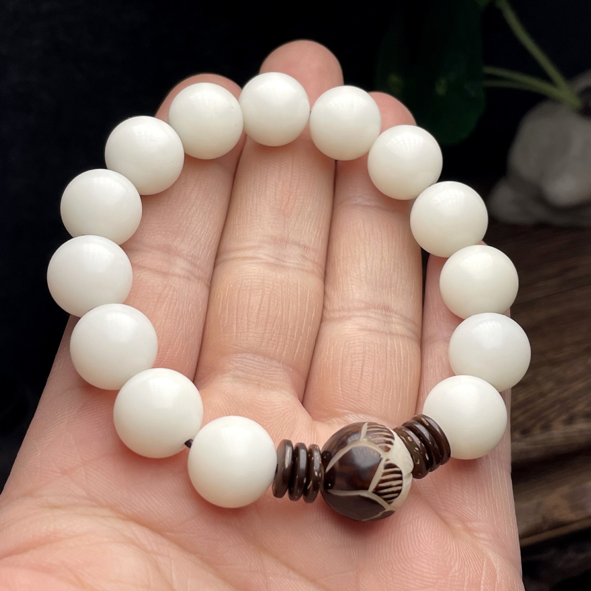 白菩提根手串男女情侣佛珠菩提子莲花单圈手链