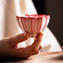 猪油冻红胎汝窑主人杯花朵品茗杯家用喝茶杯子开片可养陶瓷杯粉色