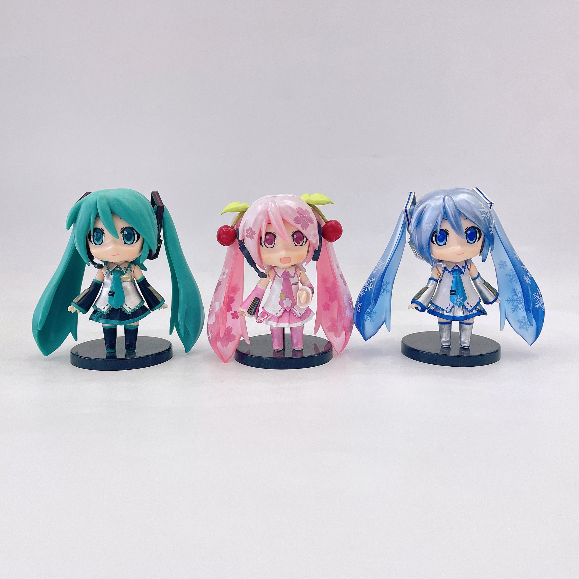 动漫初音未来 3款q版初音手办 关节可动 初音模型 汽车蛋糕摆件