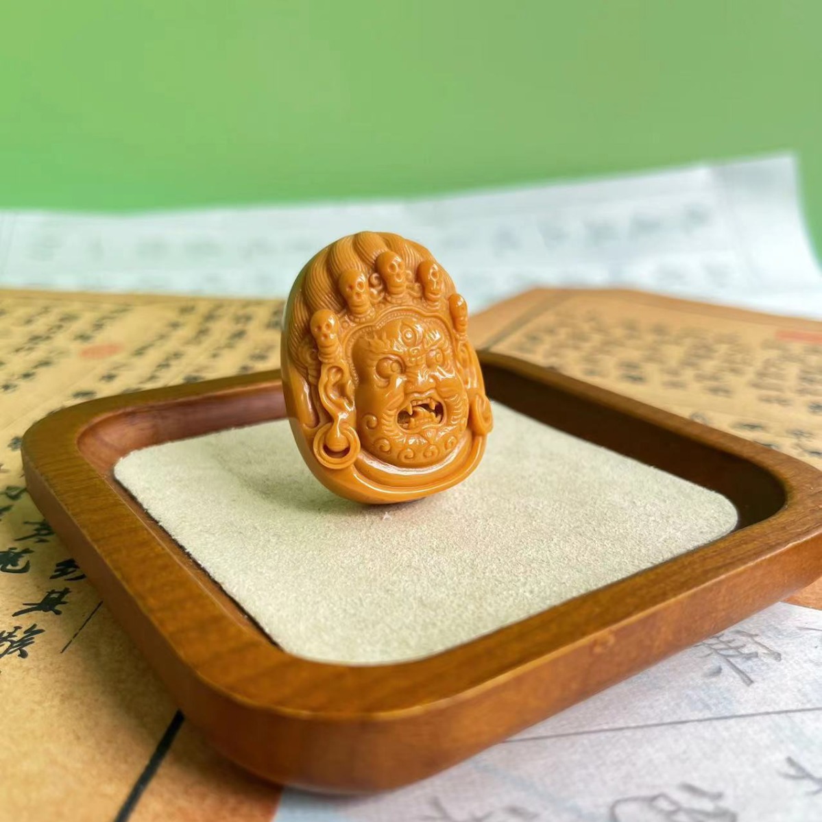 缅甸黄玉精工大黑天 缅黄黄财神吊坠牌子 diy文玩手把件男女款