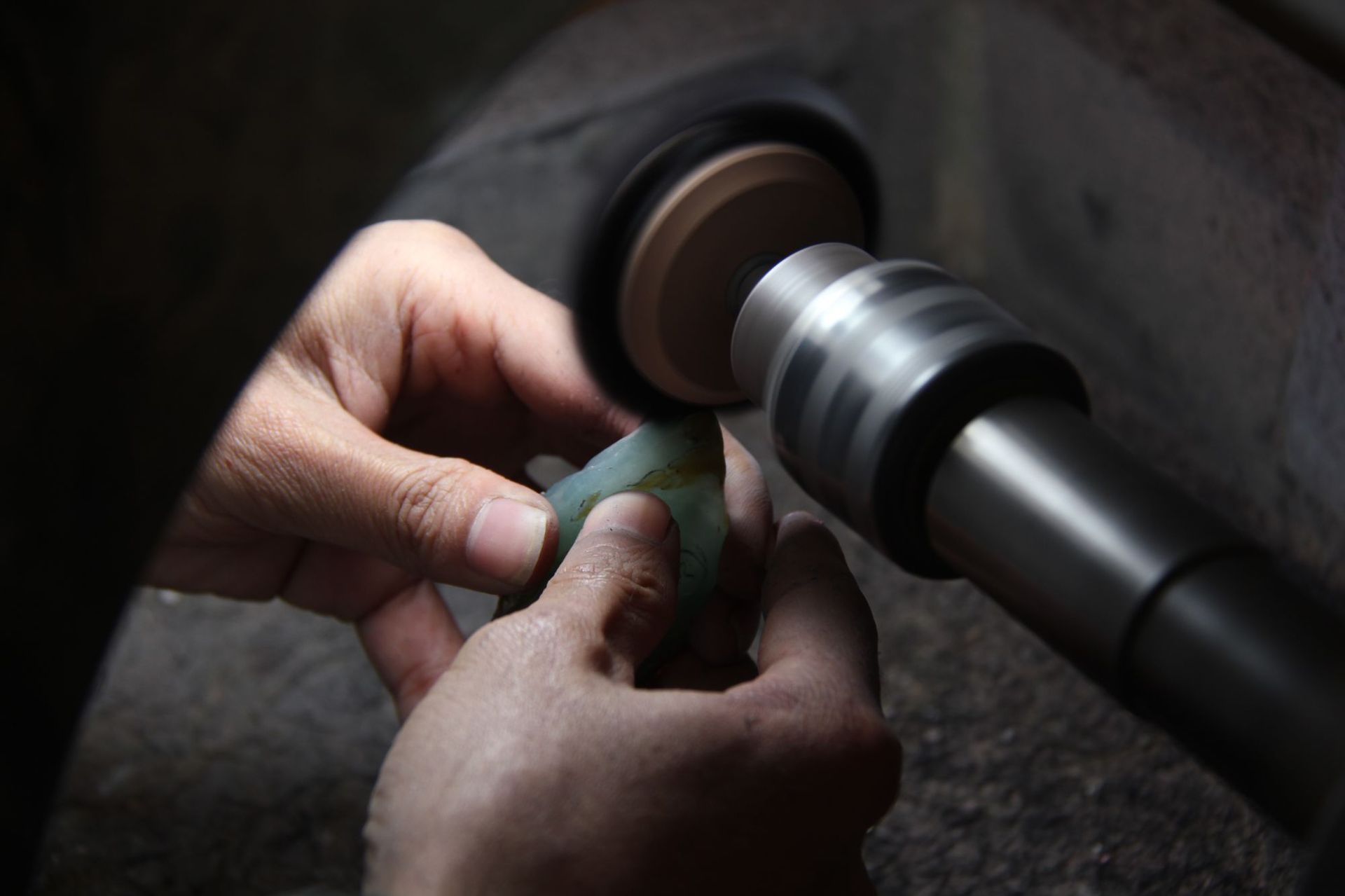 源头工厂缅甸翡翠吊坠批发a货正品正品翡诚招加盟代理合作洽谈