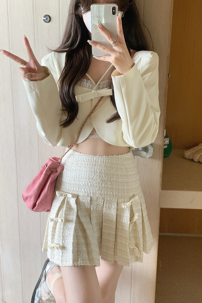 腰蝴蝶短裙图片