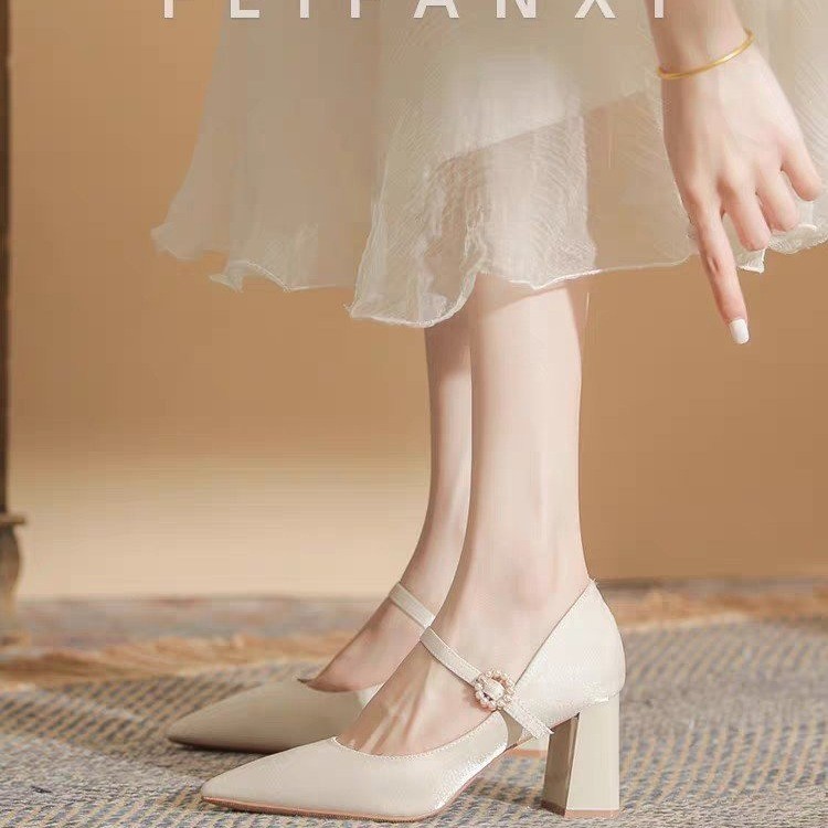 法式复古高跟鞋女2024秋季新款时尚伴娘鞋仙女风粗跟玛丽珍单鞋子