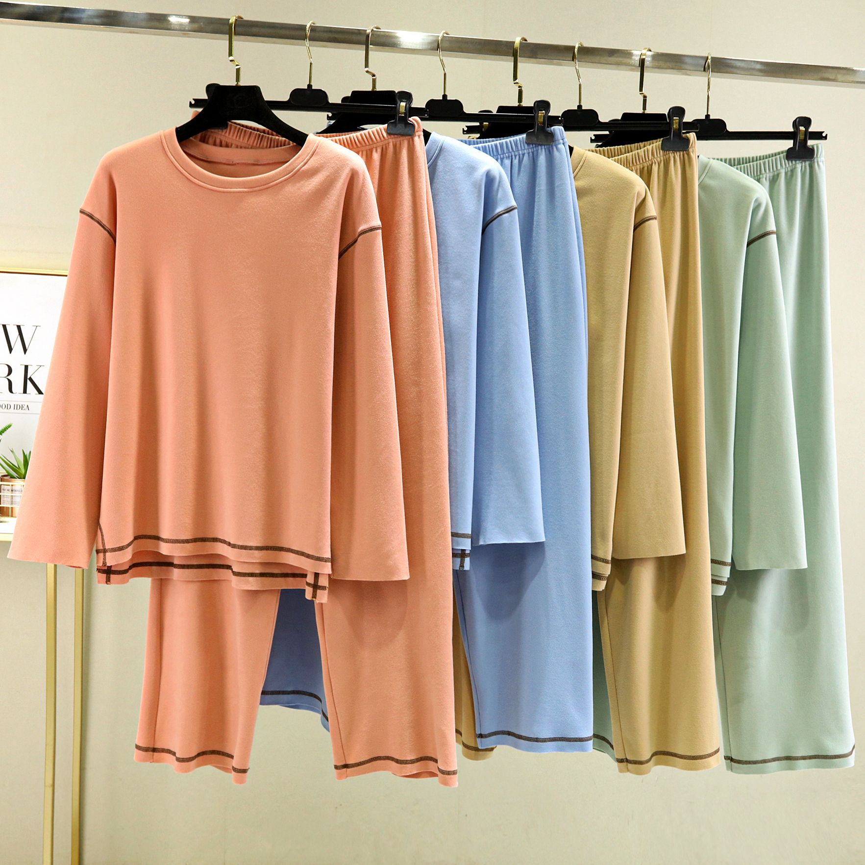 秋冬款德绒圆领落肩袖家居服套装韩版宽松大码磨毛保暖两件套