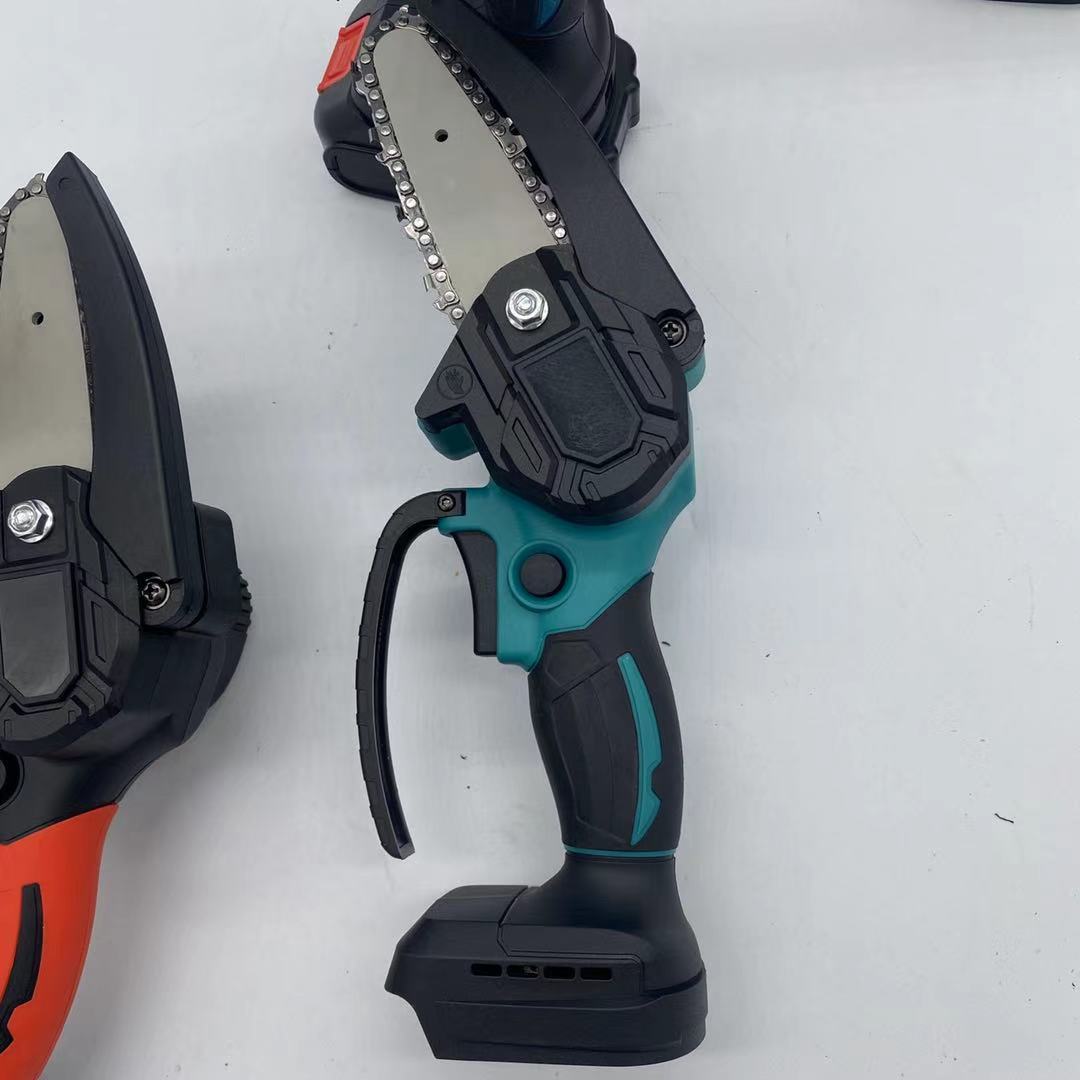 手持电锯小型修枝锯伐木锯单手锯园林锯迷你电链锯木工锯4寸电锯