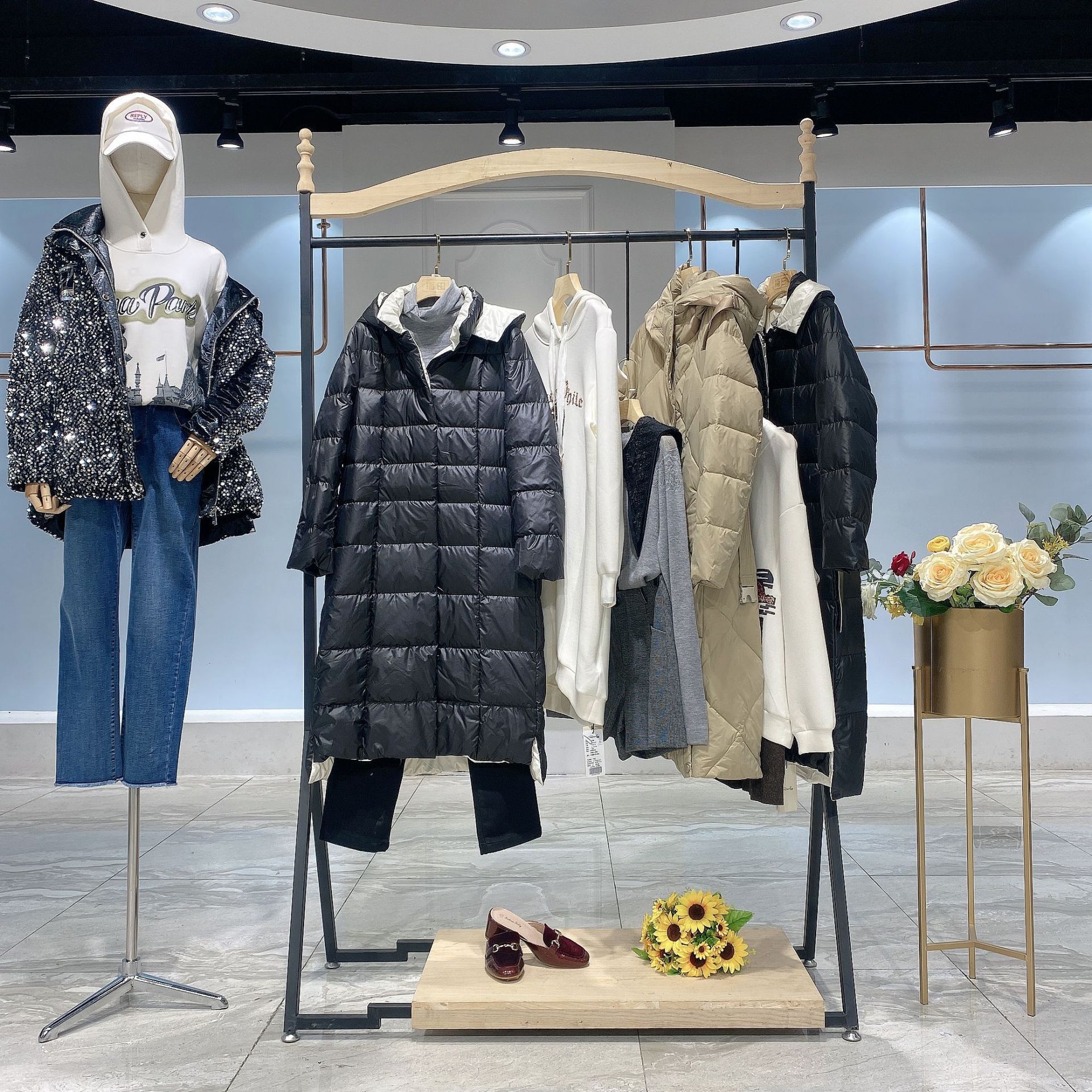 21冬维伊品牌折扣女装走份批发专柜撤柜三标齐全实体快手直播货源