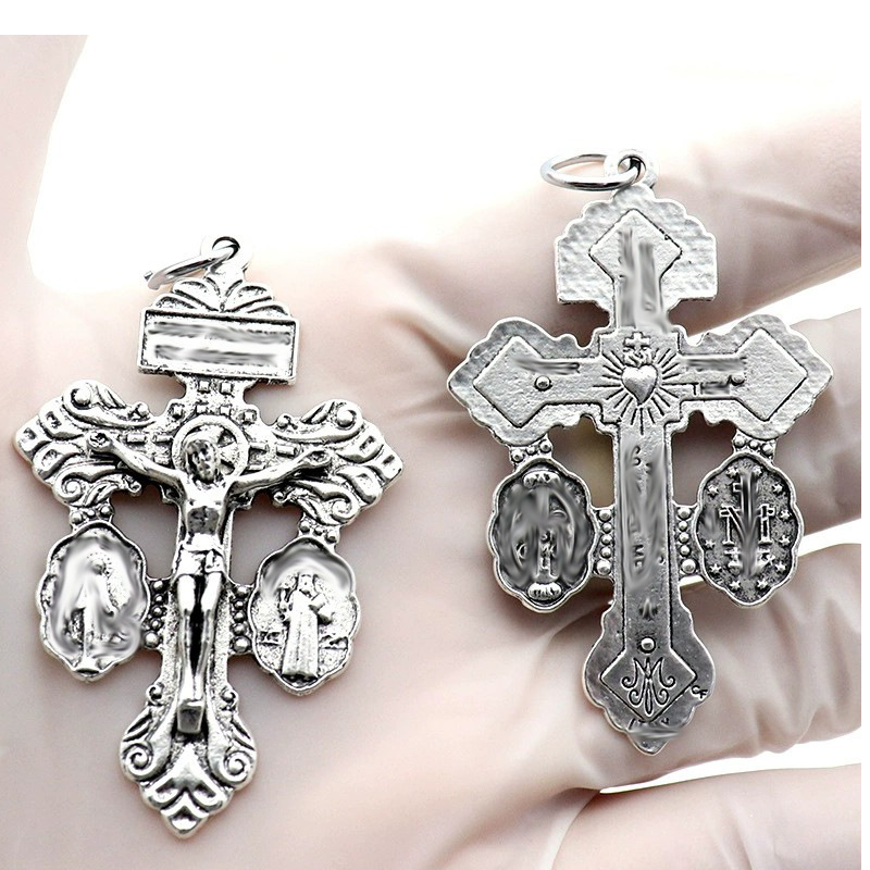 Foreign Trade Wholesale Religious Ornament Jesus Cross Pendant Vintage Metal Necklace Pendant Keychain Pendant