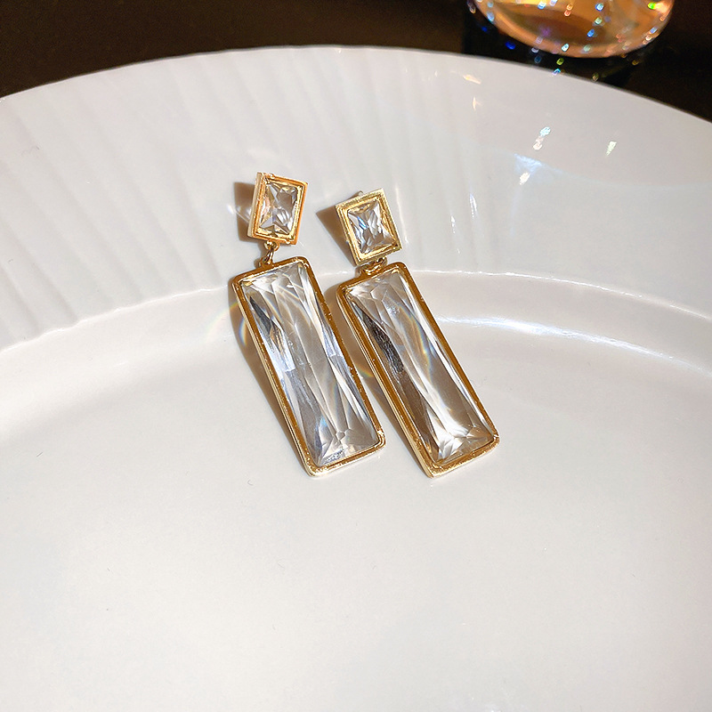 Silver Needle Titanium Steel Zircon Transparent Crystal Water Drop Earrings Korean Personality Design Ins Style Ear Studs Earrings Wholesale Female