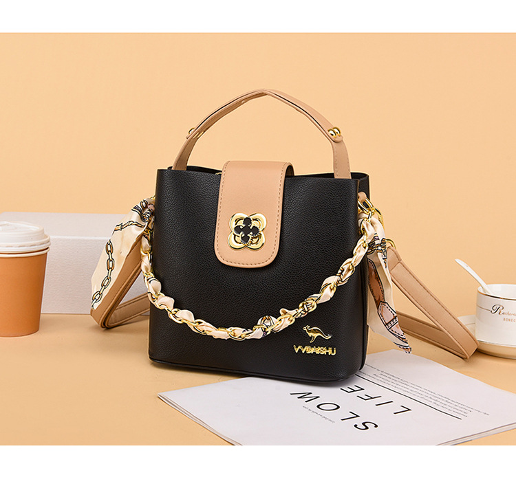 广州唯唯袋鼠高端质感软面洋气百搭手提单肩女包气质网红爆款女包