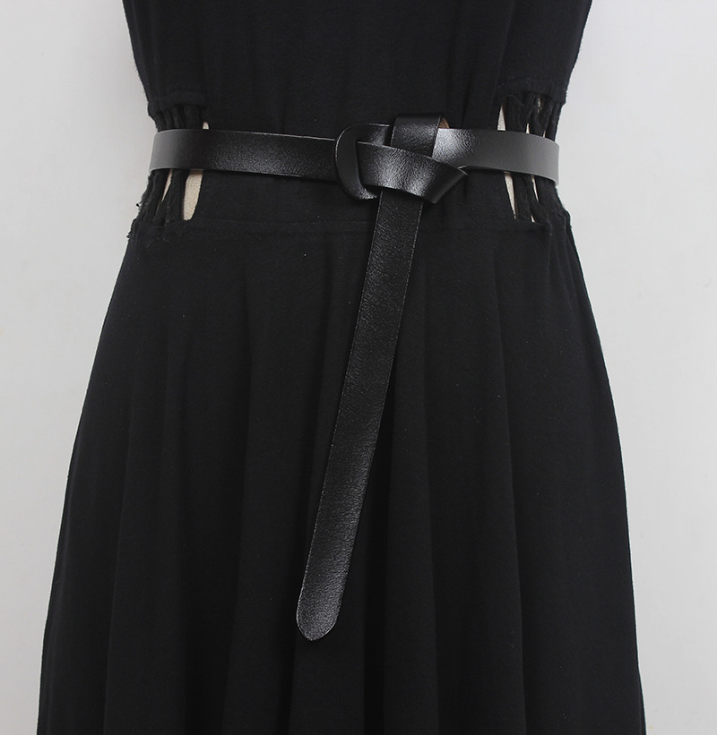 细腰带女真皮装饰毛衣大衣百搭配西装裙子时尚ins风黑色小皮带潮