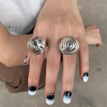 高级感设计风戒指通透螺旋纹马蹄花戒指女韩国小众ins透明脂指环