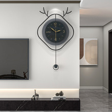 现代简约挂钟创意个性北欧家用时钟挂墙静音装饰挂钟客厅玄关壁钟