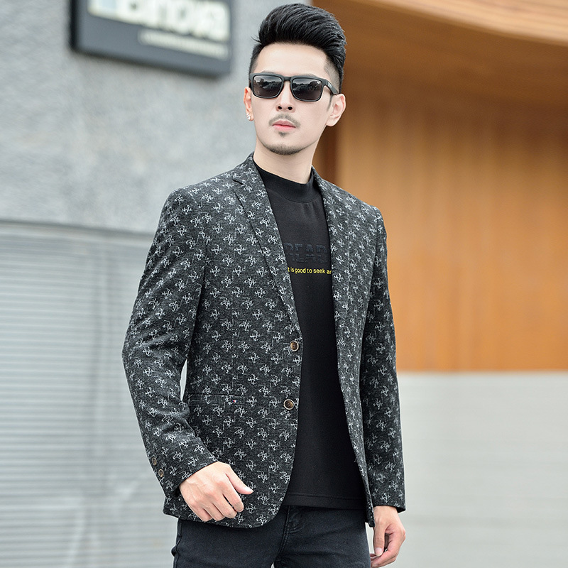 男士外套2021春秋新款男装修身简约西装男式时尚西服纯色休闲西装