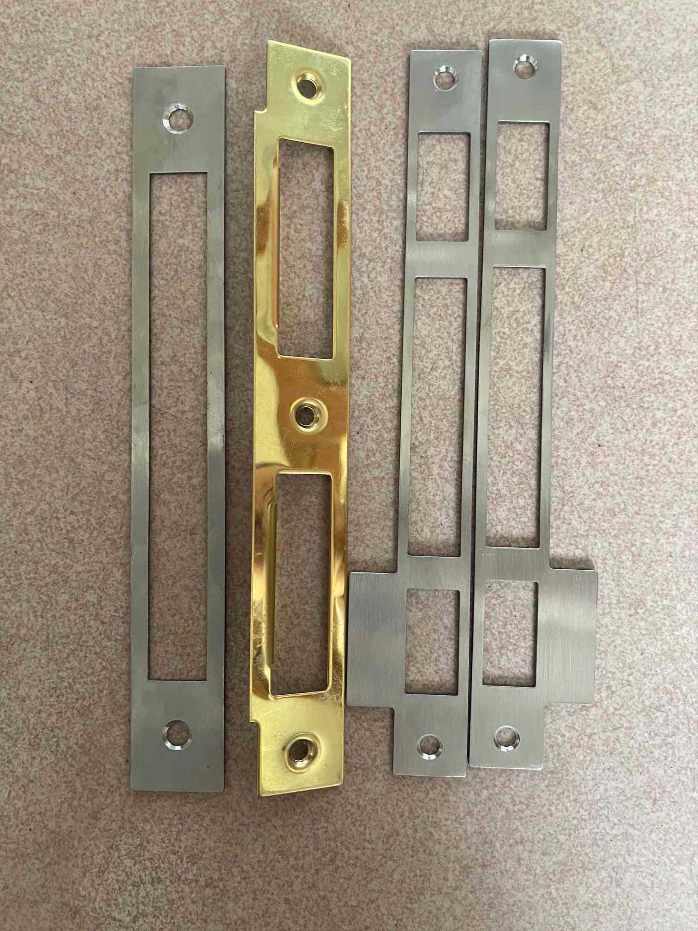 锁具配件 门扣片定锁体衬板 门框边条 扣片 衬板 特殊锁具