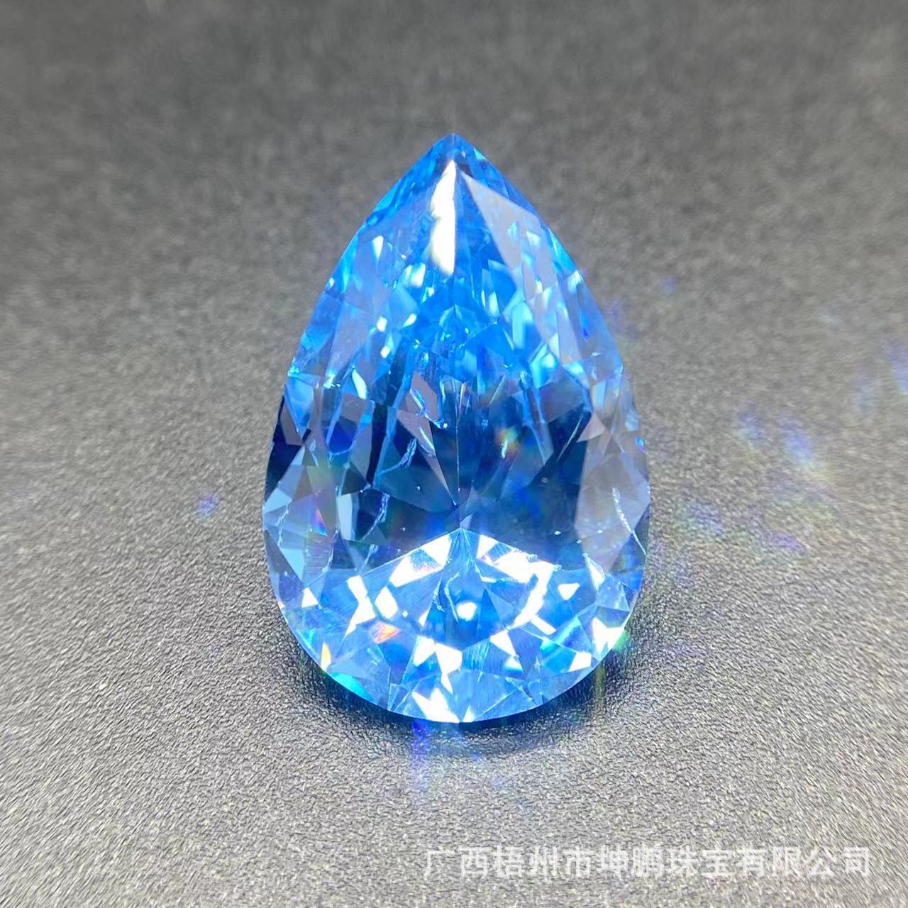 源头工厂海蓝宝海洋之泪水滴形宝石直播热卖梨形裸石戒面首饰主石