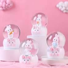 新款发光小白兔水晶球雪花微景观公仔兔子学生礼品玩具摆件批发厂