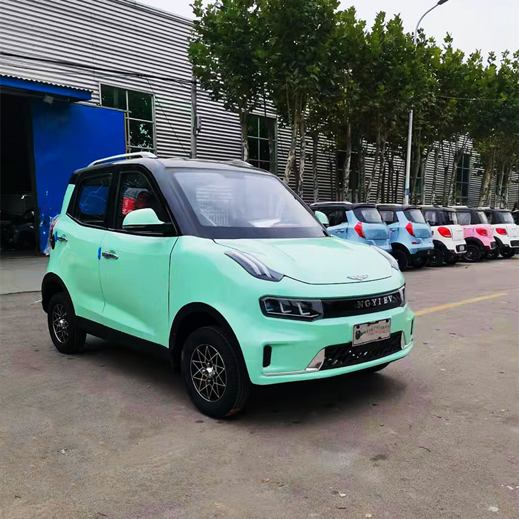 时尚五门四座电轿 大功率家用代步电动四轮车 空调车 油电两用车