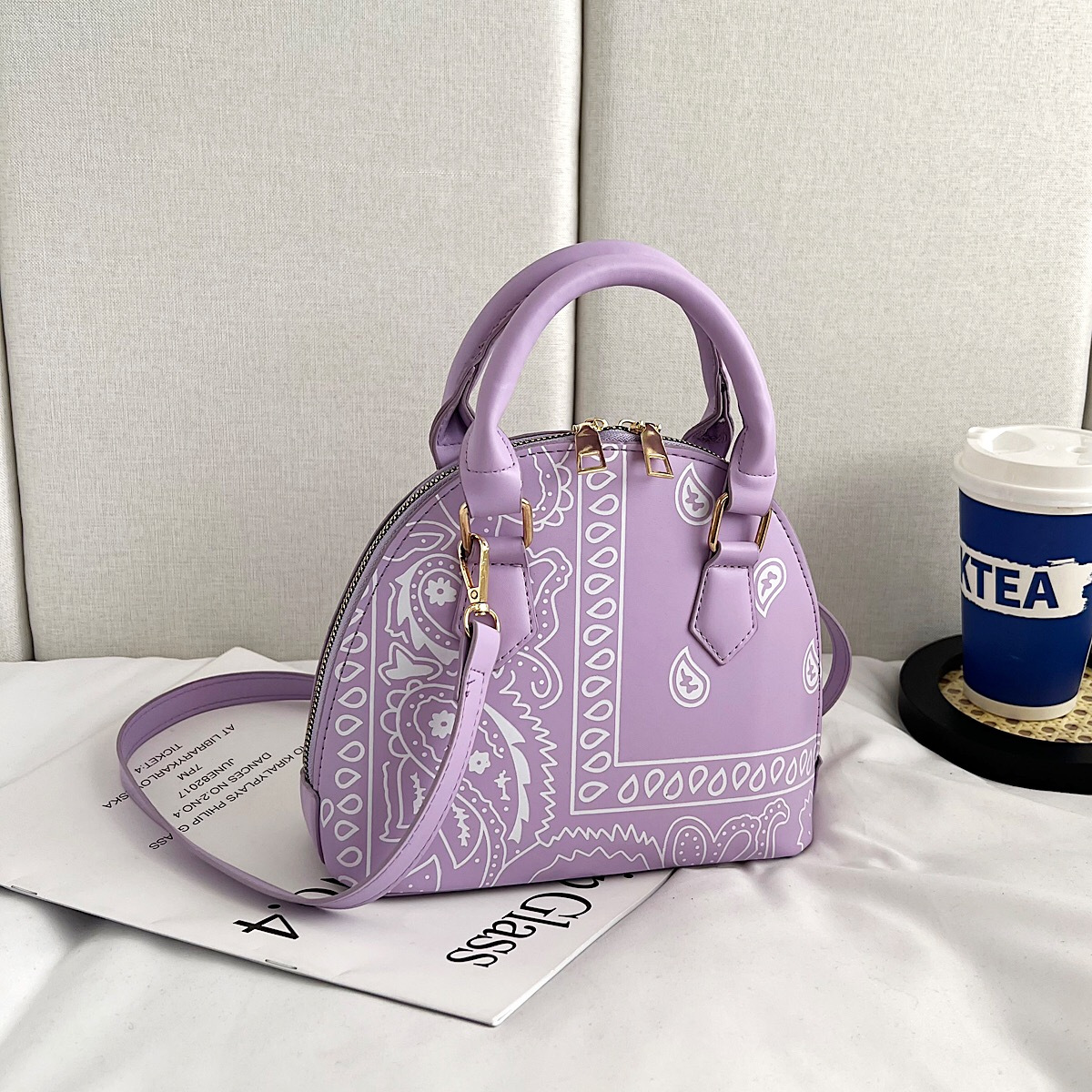 2024 New Bags Women's Fashion Korean Style Girl Western Style Paisley Portable Shoulder Crossbody Hand Carrying Shell Bag