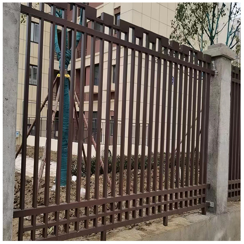 来图定做围栏铁管焊接组装定制护栏别墅工厂围栏栅栏隔离栏杆