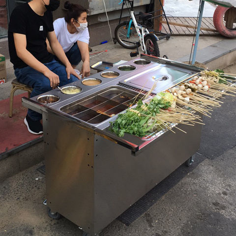夜市麻辣烫美食车关东煮炉子串串香涮串格子锅小吃车摆摊手推车