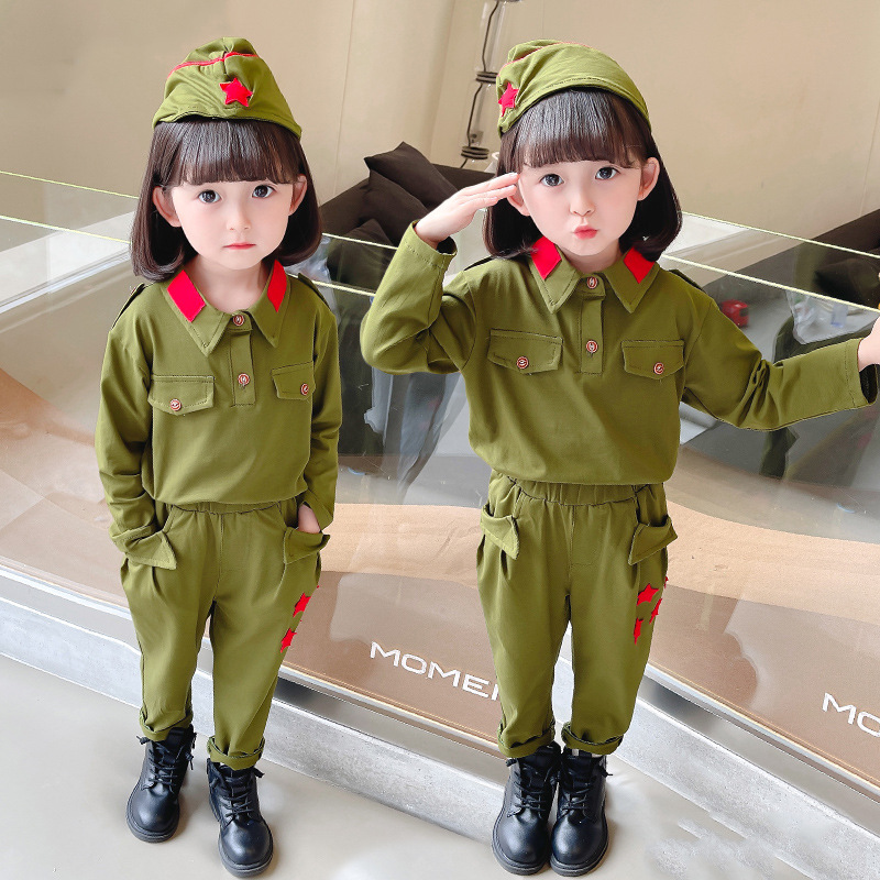 女童秋季新款套装2021年时髦中小童贝雷帽军装表演服两件套批发潮