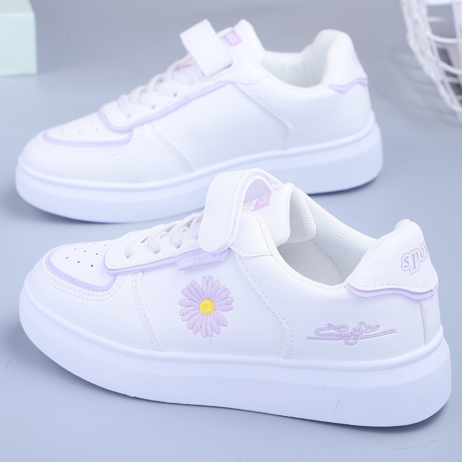 小白鞋女童春秋白色运动鞋小学生魔术贴板鞋韩版初中女生单鞋