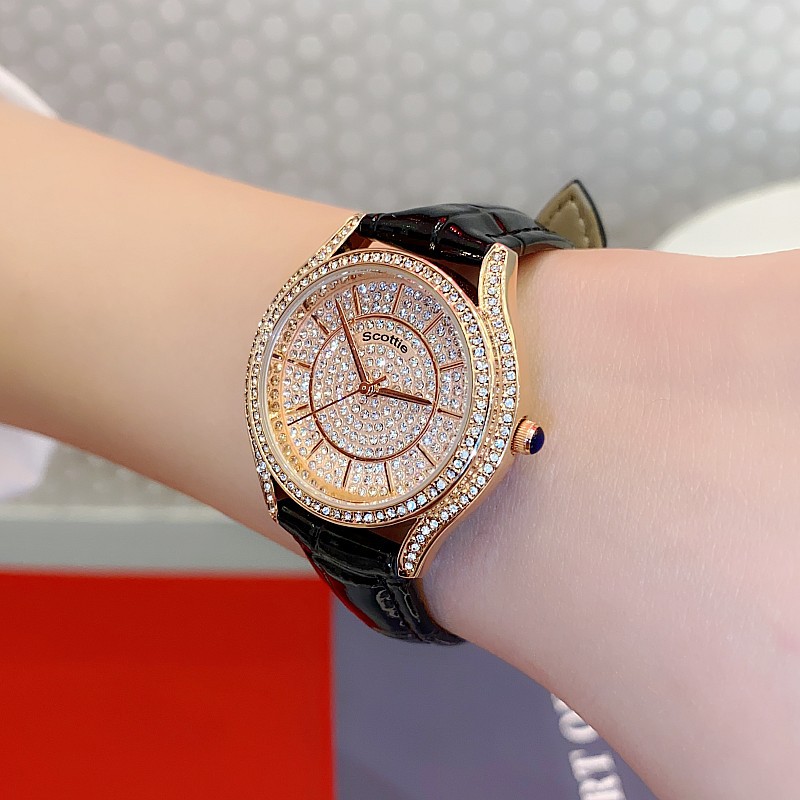 诗高迪镶钻手表女士个性时尚满天星手表女气质小表盘ins风皮表带