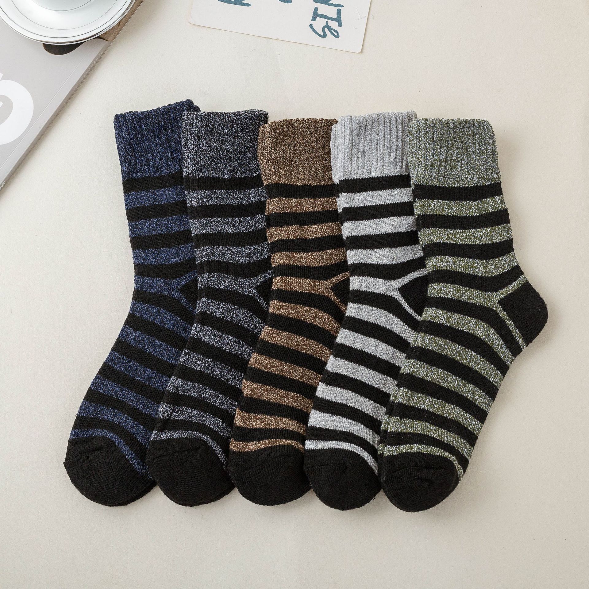 Socks Men's Winter Fleece Lined Padded Warm Keeping Terry-Loop Hosiery Men's Mid-Calf Length Sock Room Socks Parallel Terry Sock Cotton Socks