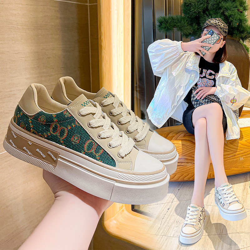 Rhinestone Women‘s Shoes 2022 Spring and Summer New Tik Tok Live Stream Color Matching Women‘s Board Shoes Thick Bottom Casual White Shoes for Students