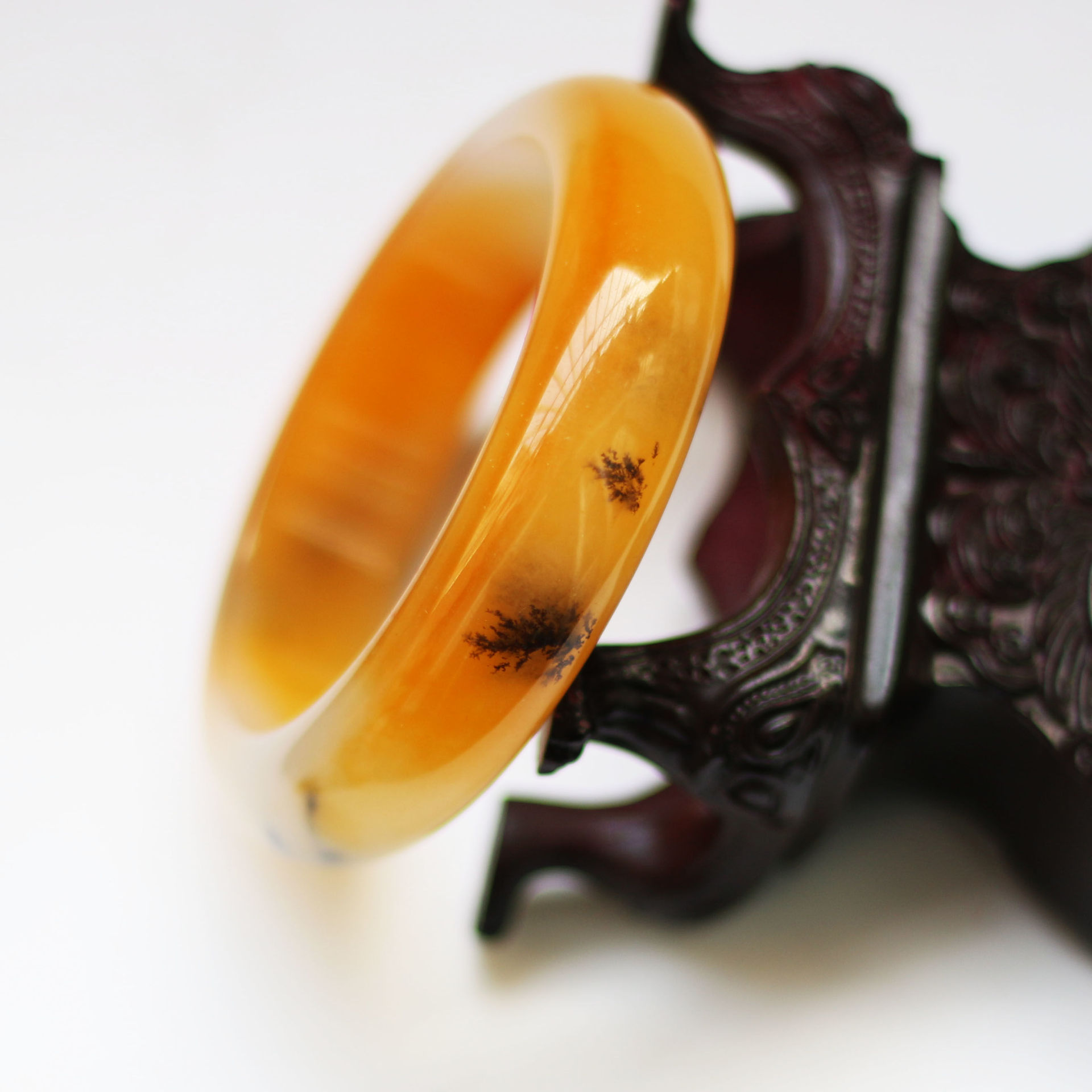 玉手镯黄龙玉水草手镯草花手镯黄玉玉手镯云南黄龙玉色手镯女