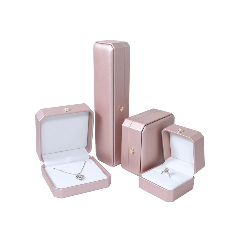 Crown Octagonal Set Box Pu Leather Jewelry Storage Box Flip Ring Pendant Bracelet Long Chain Box Jewelry Box