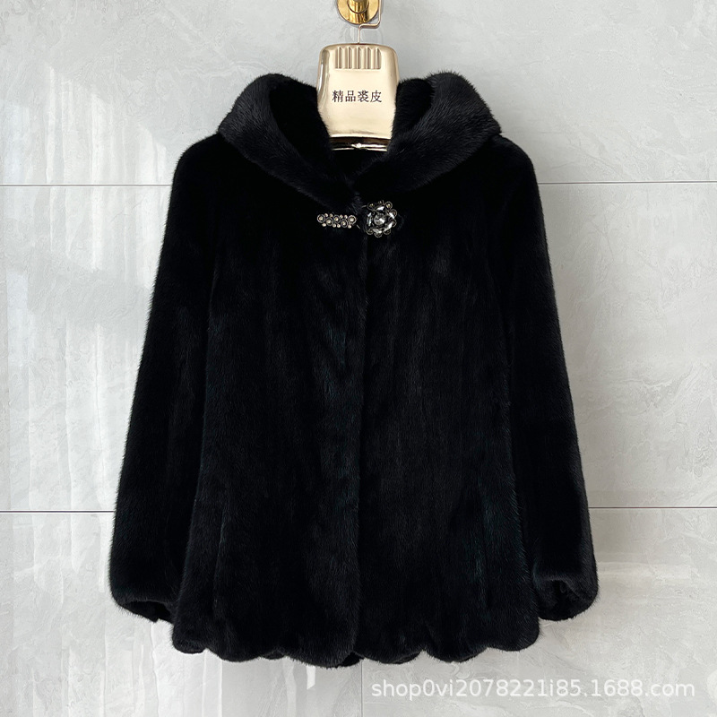 2022新款进口水貂皮草整貂年轻时尚小个子貂皮大衣连帽短款外套女