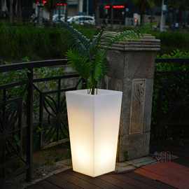 批发led发光花盆大口径园林景观装饰户外防水遥控七彩PE塑料绿植