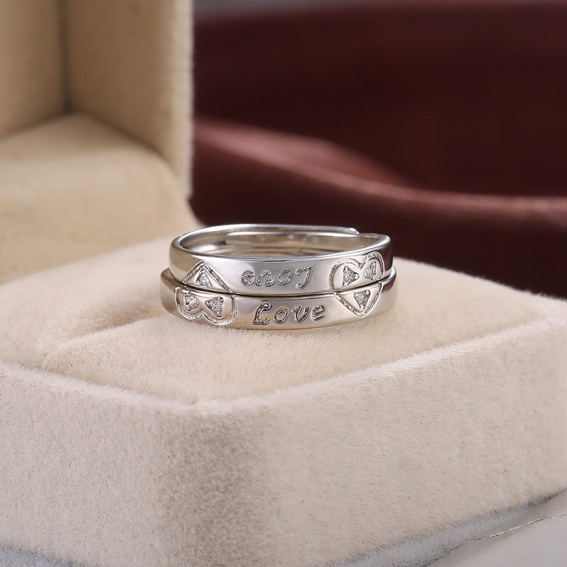 跨境热卖韩版情侣对指镀白金仿真棱爱钻戒刻字her king his queen