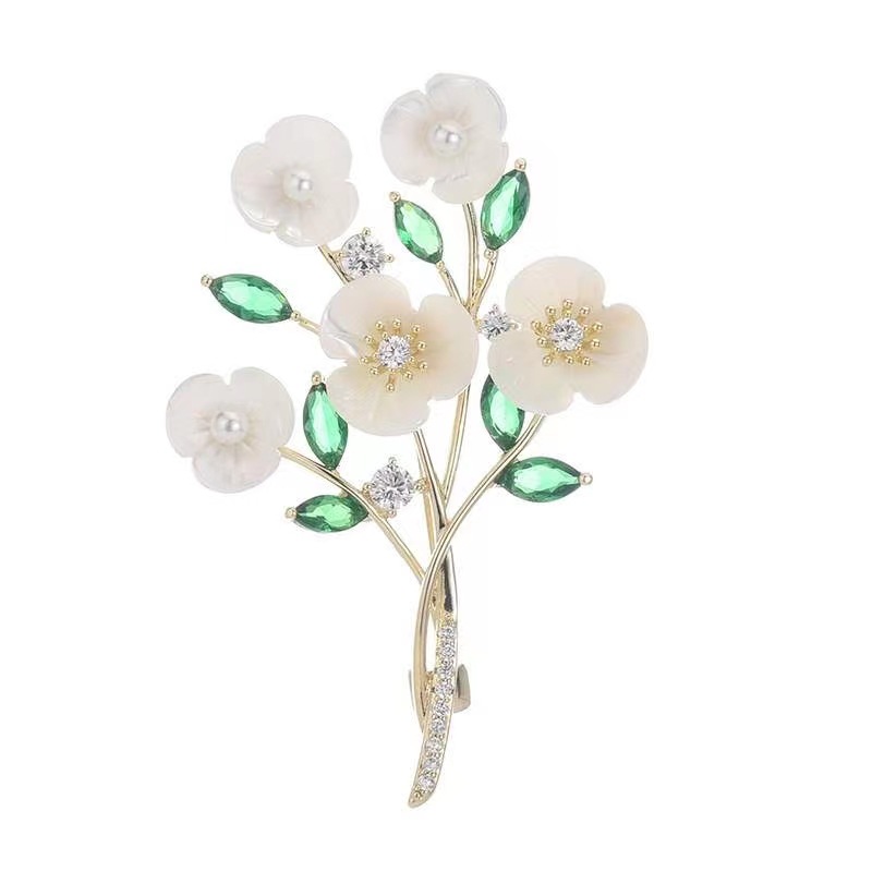 White Silk Flower Brooch High-End Exquisite Fritillary Pin Fixed Suit Coat Pin Anti-Exposure Luxury Temperament Brooch