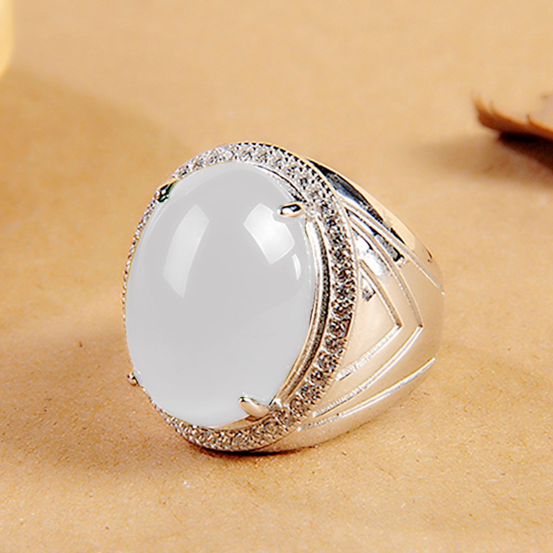 气质霸气白玉玉髓戒指 镀925银戒指大气活口和田玉宝石戒指扳指