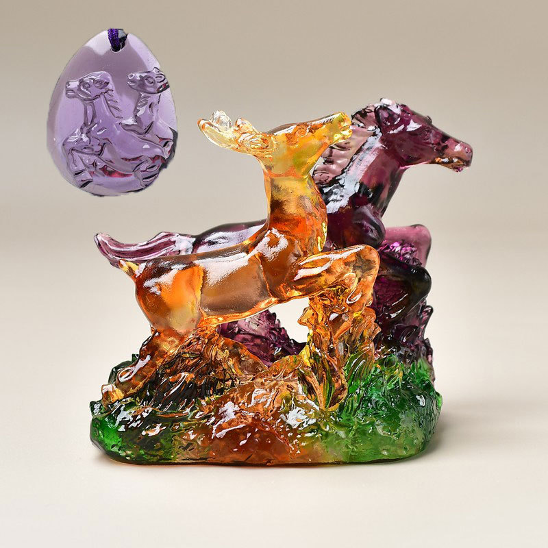 现货宋韶光2022虎年吉祥物生肖属马【禄马交驰】吊坠开运琉璃摆件