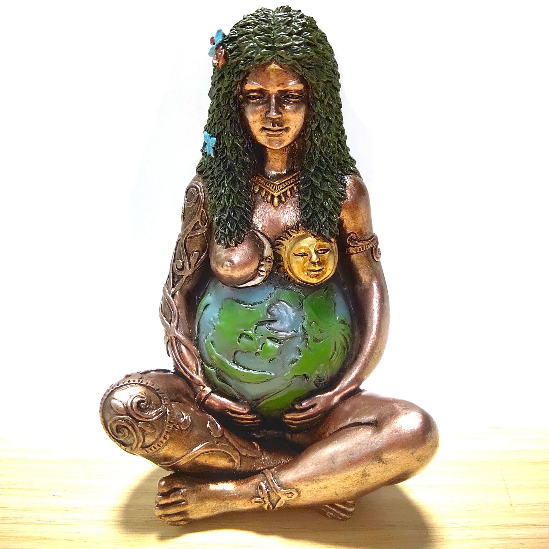源头厂家跨境专供树脂铜色地球胜利女神雕像吉亚大地圣母摆件现货