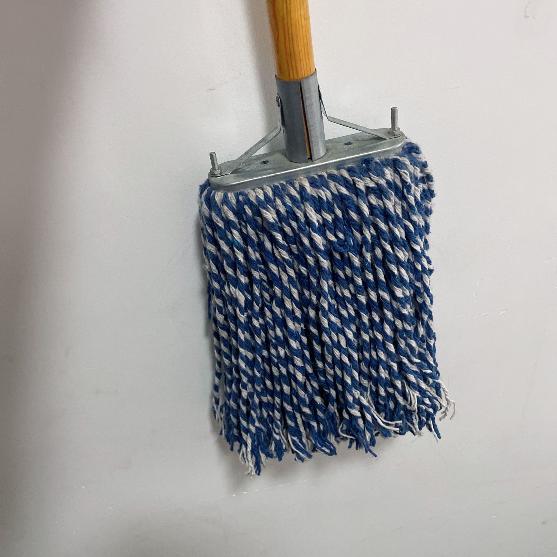 铁头棉纱拖把拖把木杆加厚棉纱拖把小号方便拖角落