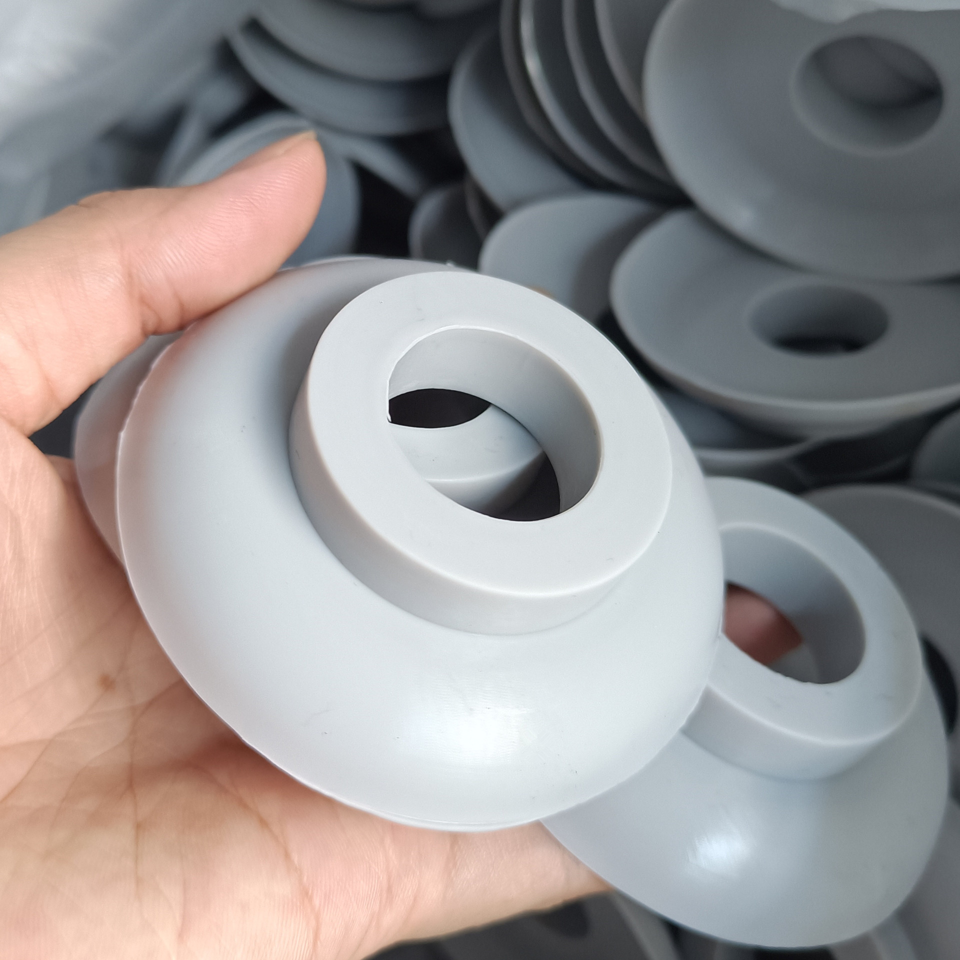 φ80mm机械手吸盘 中空硅胶吸盘真空玻璃吸盘 固定吸盘无痕吸盘