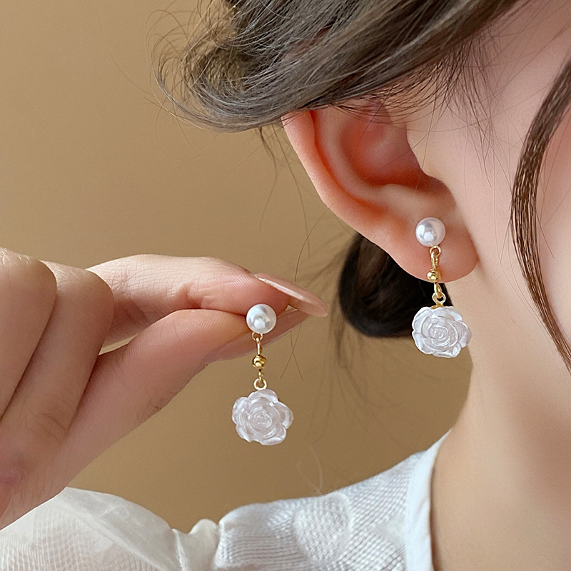 Silver Needle Fashion Flower Lovely Pearl Diamond Tassel Earrings Internet Celebrity Elegant Earrings Fresh Sweet Earrings for Women