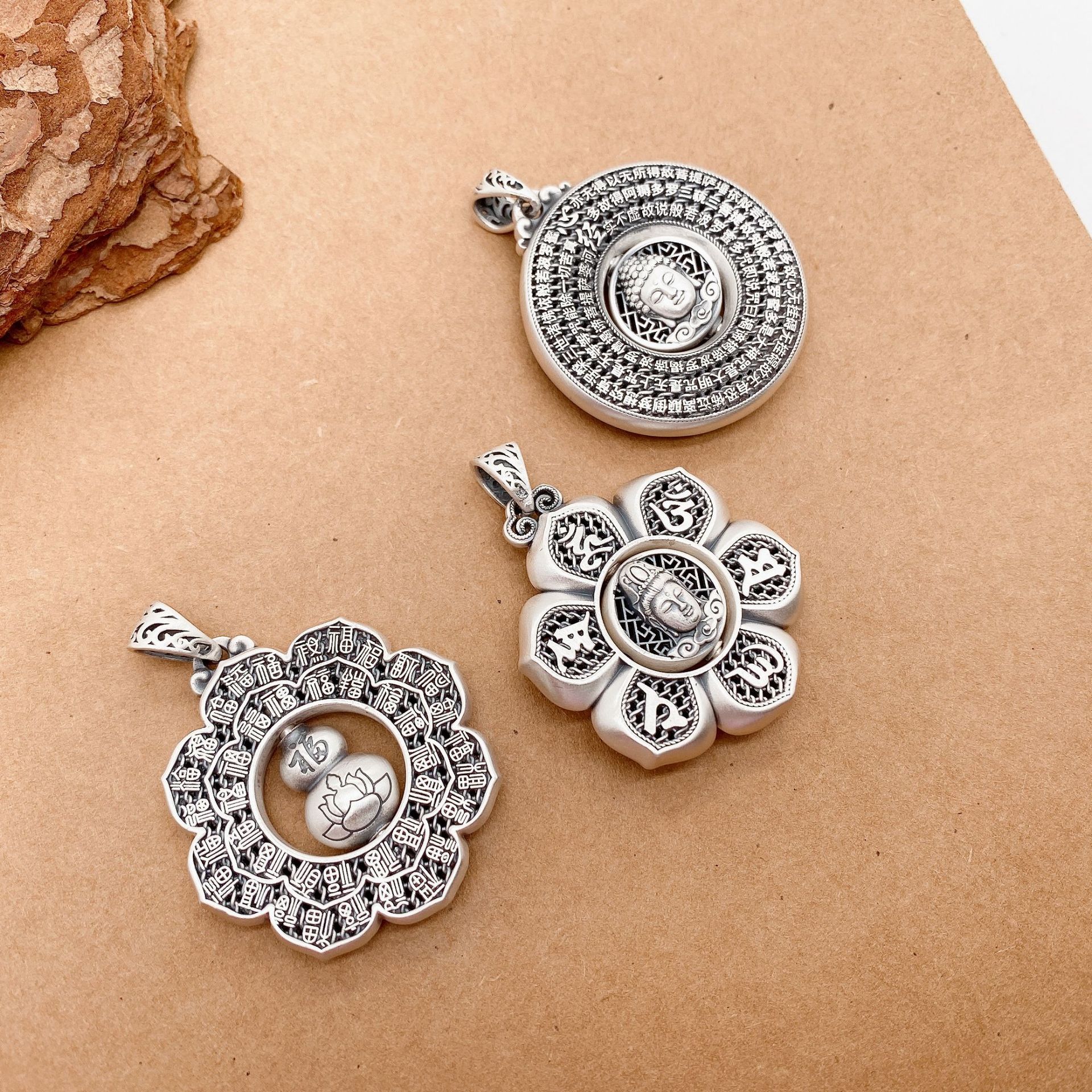 福氏银饰足银9999纯银吊坠葫芦六字真言观音佛像可转动双面银吊坠