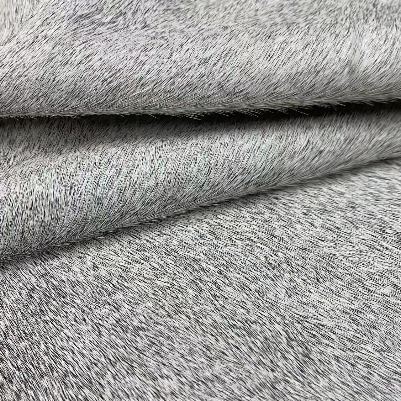 自然花色牛毛 皮毛一体纯牛皮透染高级头层时尚牛皮 整张牛毛原料