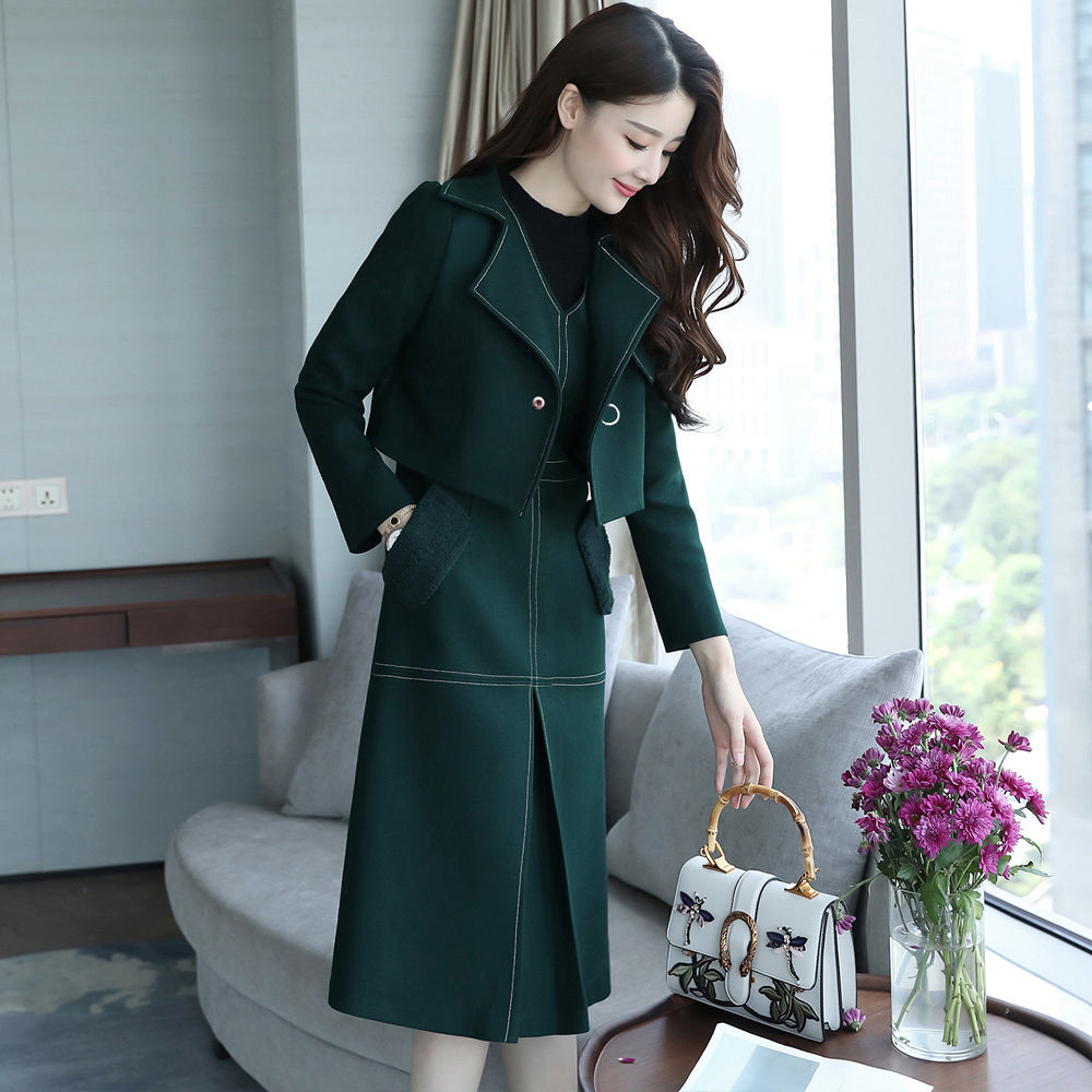 2021秋冬装新款女装加厚长袖连衣裙套装裙两件套时髦气质潮